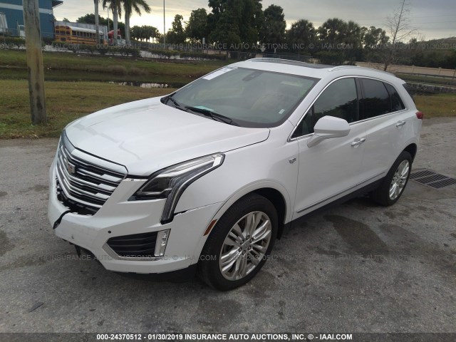 1GYKNERSXJZ146683 - 2018 CADILLAC XT5 PREMIUM LUXURY WHITE photo 2