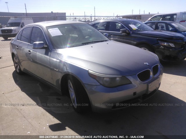 WBANA53555B863733 - 2005 BMW 525 I GRAY photo 1