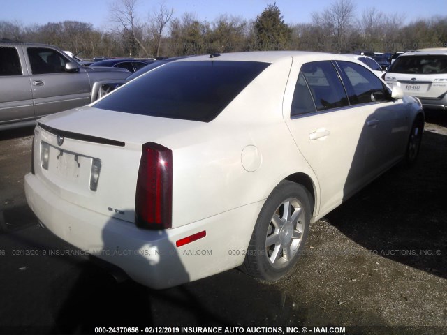 1G6DW677050157463 - 2005 CADILLAC STS WHITE photo 4