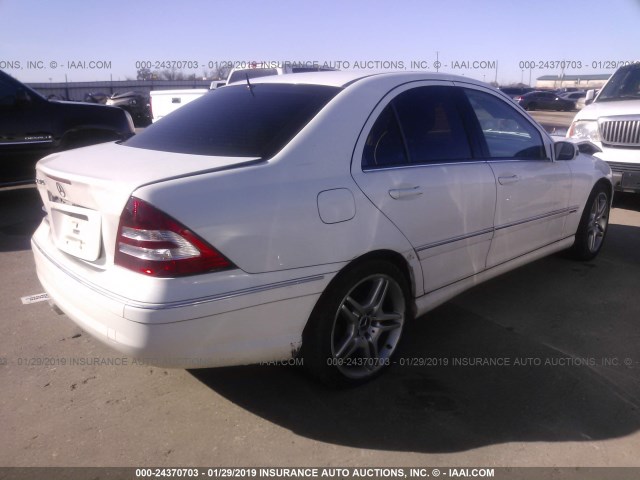 WDBRF52HX6F744036 - 2006 MERCEDES-BENZ C GENERATION 2006 230 WHITE photo 4