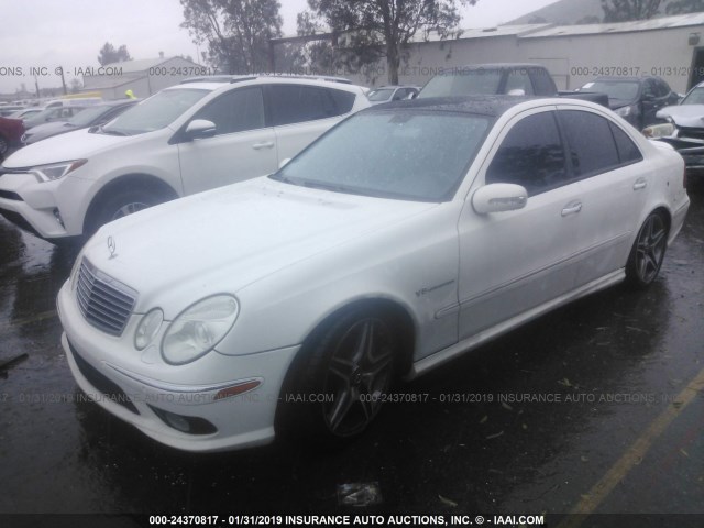 WDBUF76J45A758321 - 2005 MERCEDES-BENZ E 55 AMG WHITE photo 2