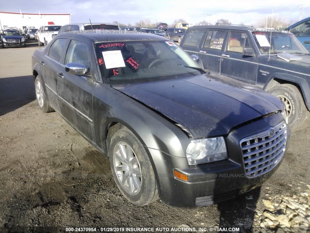 2C3KA43R38H322862 - 2008 CHRYSLER 300 GRAY photo 1