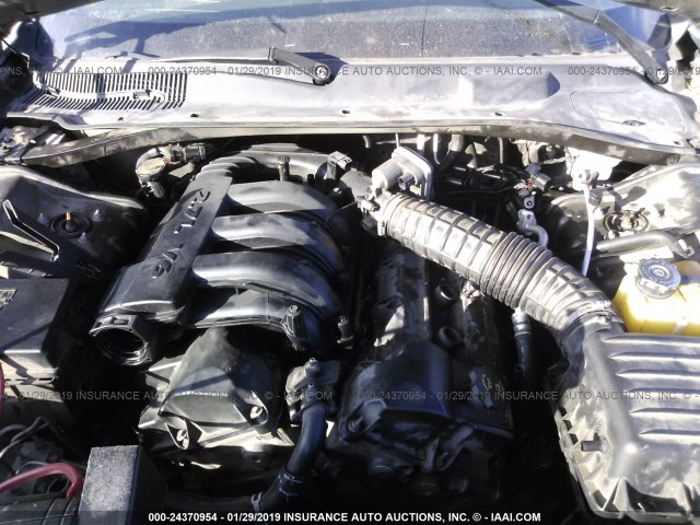 2C3KA43R38H322862 - 2008 CHRYSLER 300 GRAY photo 10