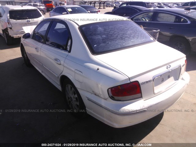 KMHWF35H25A205289 - 2005 HYUNDAI SONATA GLS/LX WHITE photo 3