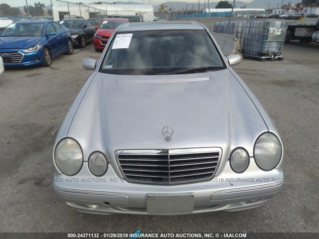 WDBJF65J4YB092400 - 2000 MERCEDES-BENZ E 320 SILVER photo 6