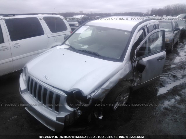 1J8FF47W88D772091 - 2008 JEEP COMPASS SPORT SILVER photo 2