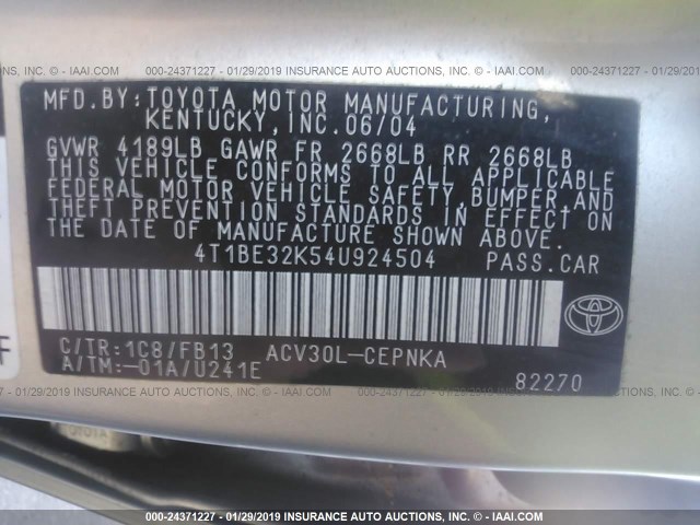 4T1BE32K54U924504 - 2004 TOYOTA CAMRY LE/XLE/SE SILVER photo 9