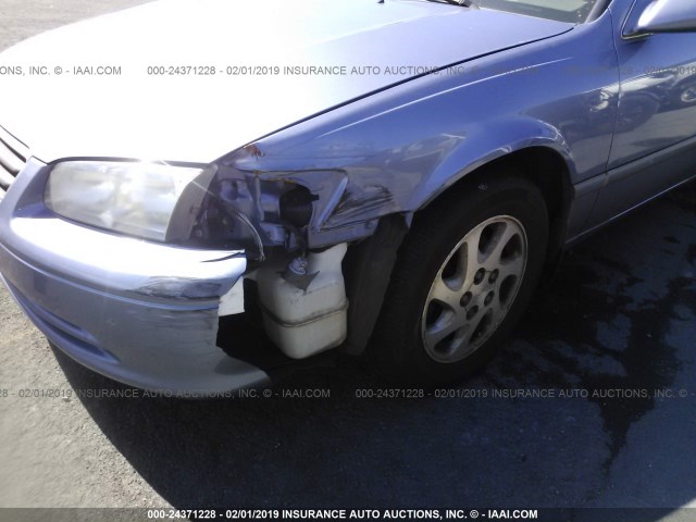 JT2BF22K5Y0254678 - 2000 TOYOTA CAMRY CE/LE/XLE BLUE photo 6