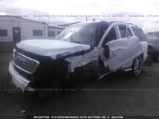 1GKEK63U36J114731 - 2006 GMC YUKON DENALI WHITE photo 2