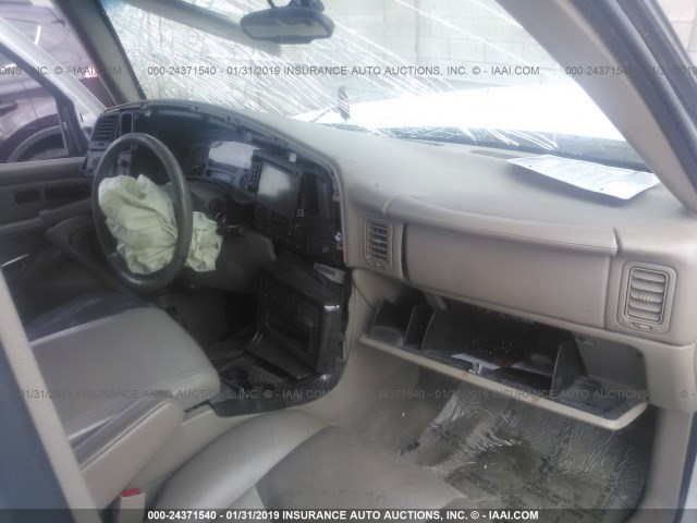 1GKEK63U36J114731 - 2006 GMC YUKON DENALI WHITE photo 5