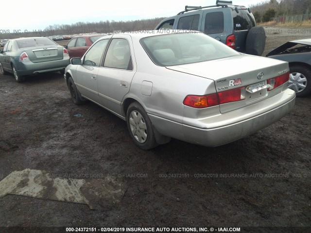 4T1BG22K71U794354 - 2001 TOYOTA CAMRY CE/LE/XLE SILVER photo 3