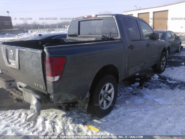 1N6AA07C29N318264 - 2009 NISSAN TITAN XE/SE/LE/PRO-4X BLACK photo 4