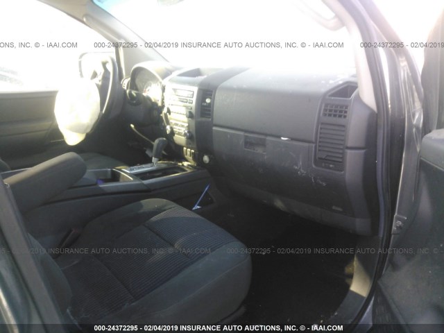 1N6AA07C29N318264 - 2009 NISSAN TITAN XE/SE/LE/PRO-4X BLACK photo 5