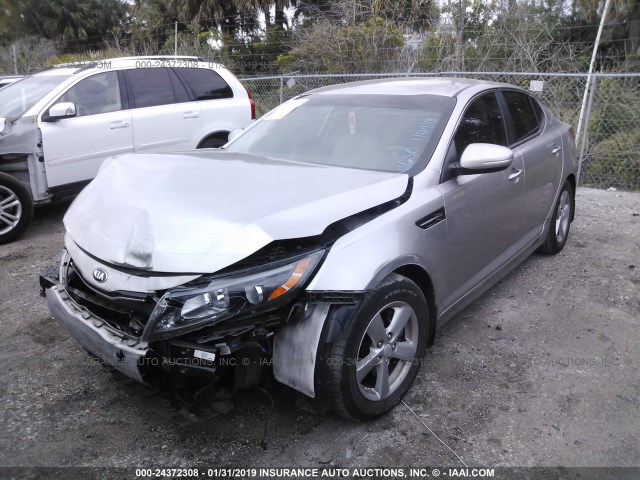 5XXGM4A77EG300825 - 2014 KIA OPTIMA LX SILVER photo 2