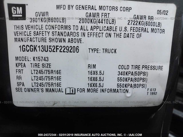 1GCGK13U52F229206 - 2002 CHEVROLET SILVERADO K1500 HEAVY DUTY GRAY photo 9