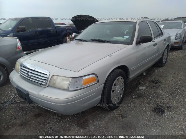 2FAFP73V88X169076 - 2008 FORD CROWN VICTORIA  BEIGE photo 2