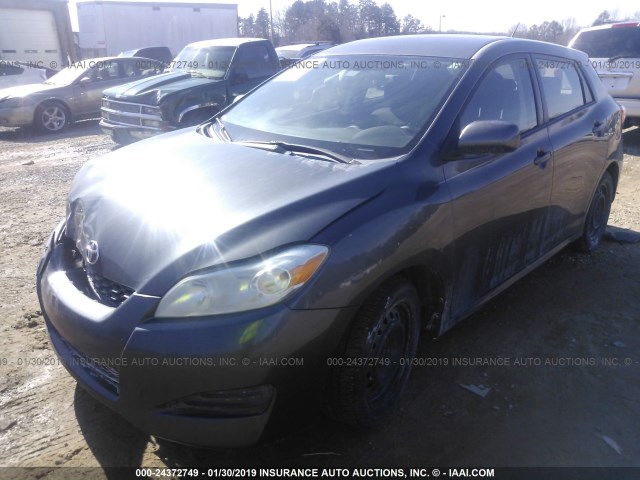 2T1KU40E79C020717 - 2009 TOYOTA COROLLA MATRIX  GRAY photo 2