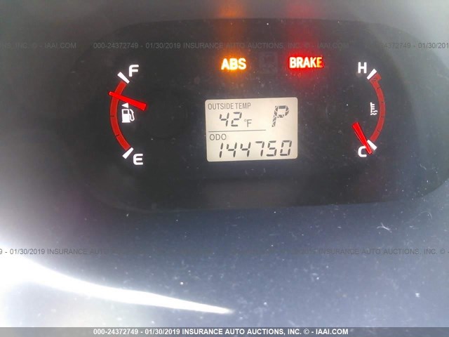 2T1KU40E79C020717 - 2009 TOYOTA COROLLA MATRIX  GRAY photo 7