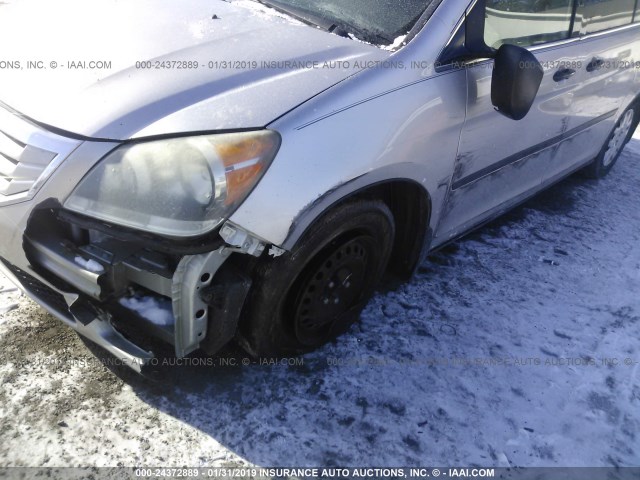 5FNRL38288B107333 - 2008 HONDA ODYSSEY LX SILVER photo 6