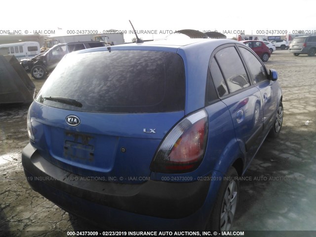 KNADE163286369443 - 2008 KIA RIO 5 SX BLUE photo 4