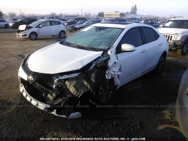 5YFBURHE5HP634150 - 2017 TOYOTA COROLLA L/LE/XLE/SE/XSE WHITE photo 2