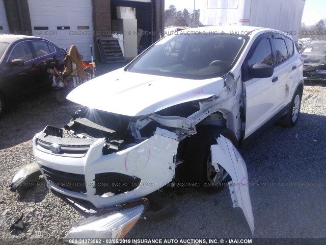 1FMCU0F77DUB12813 - 2013 FORD ESCAPE S WHITE photo 2