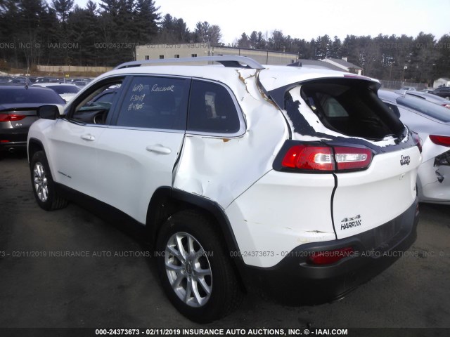 1C4PJMCB1HW638623 - 2017 JEEP CHEROKEE LATITUDE WHITE photo 3