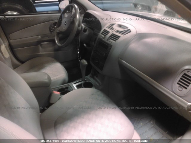 1G1ZT52885F310294 - 2005 CHEVROLET MALIBU LS SILVER photo 5