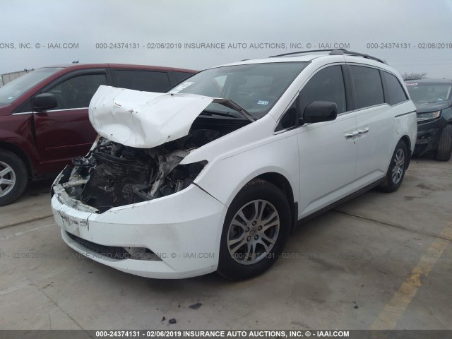 5FNRL5H68CB108957 - 2012 HONDA ODYSSEY EXL WHITE photo 2