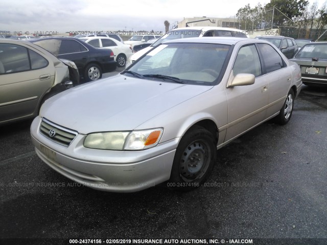 4T1BG22K61U061986 - 2001 TOYOTA CAMRY CE/LE/XLE TAN photo 2