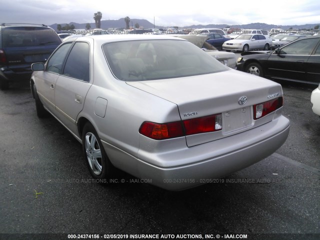 4T1BG22K61U061986 - 2001 TOYOTA CAMRY CE/LE/XLE TAN photo 3