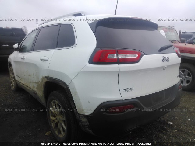 1C4PJLCB5GW275574 - 2016 JEEP CHEROKEE LATITUDE WHITE photo 3