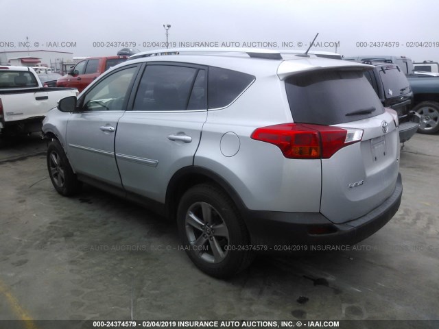 JTMWFREV7FJ055520 - 2015 TOYOTA RAV4 XLE ვერცხლისფერი ფოტო 3