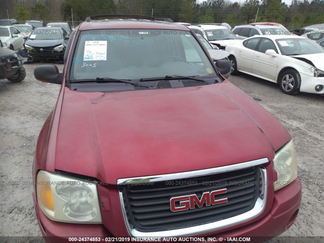 1GKDS13S322162571 - 2002 GMC ENVOY RED photo 6