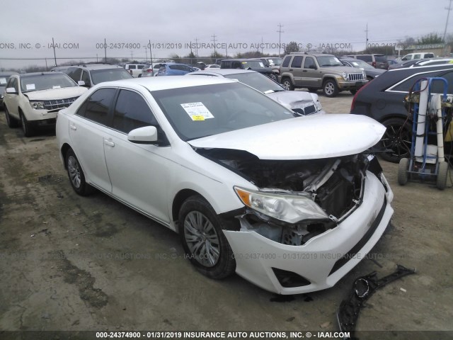 4T4BF1FK9ER418242 - 2014 TOYOTA CAMRY L/SE/LE/XLE WHITE photo 1