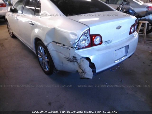 1G1ZE5E70A4115194 - 2010 CHEVROLET MALIBU LTZ WHITE photo 6