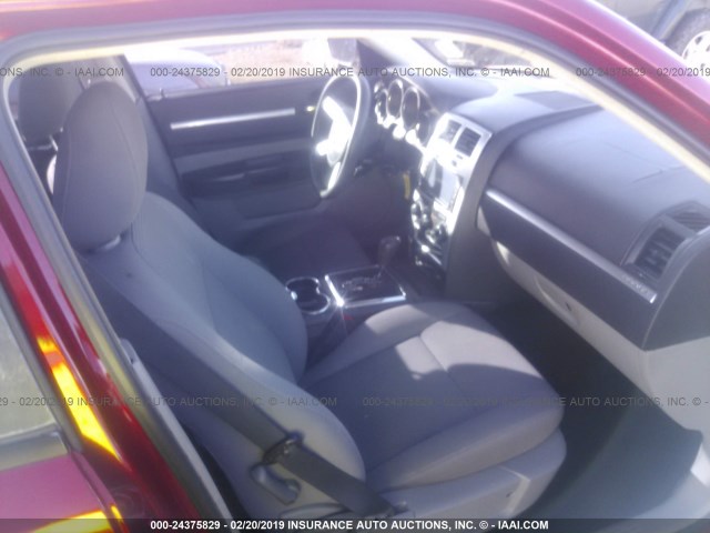2B3KA33G48H310922 - 2008 DODGE CHARGER SXT 红色 照片 5
