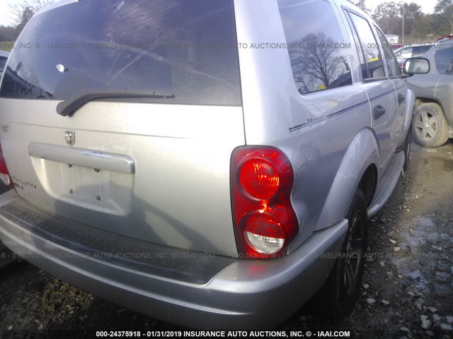 1D4HD58N74F138564 - 2004 DODGE DURANGO LIMITED SILVER photo 4