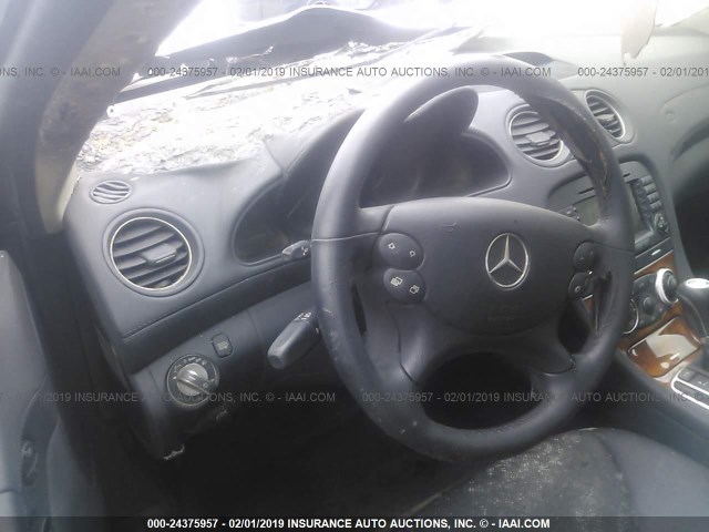 WDBSK71F07F127710 - 2007 MERCEDES-BENZ SL 550 BLACK photo 7