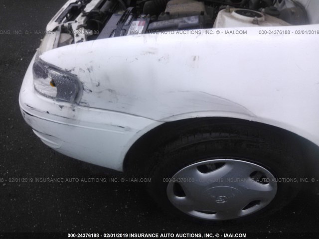 1NXBR12E6WZ012034 - 1998 TOYOTA COROLLA VE/CE/LE 白色 照片 6