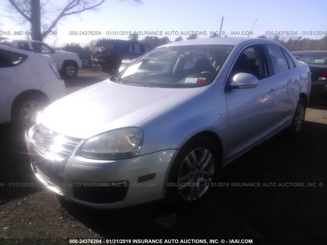 3VWEG71K37M202443 - 2007 VOLKSWAGEN JETTA WOLFSBURG SILVER photo 2