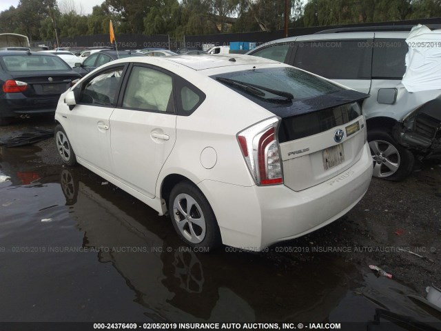 JTDKN3DU1E0357980 - 2014 TOYOTA PRIUS WHITE photo 3