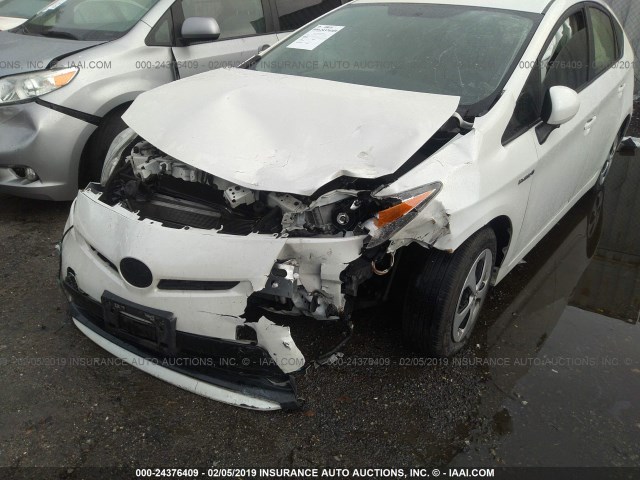 JTDKN3DU1E0357980 - 2014 TOYOTA PRIUS WHITE photo 6