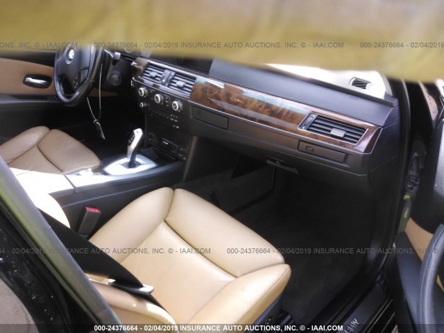 WBANW13519C163590 - 2009 BMW 535 I BLACK photo 5