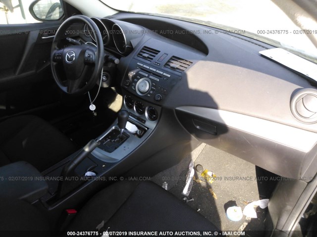 JM1BL1VF6B1365699 - 2011 MAZDA 3 I BLACK photo 5