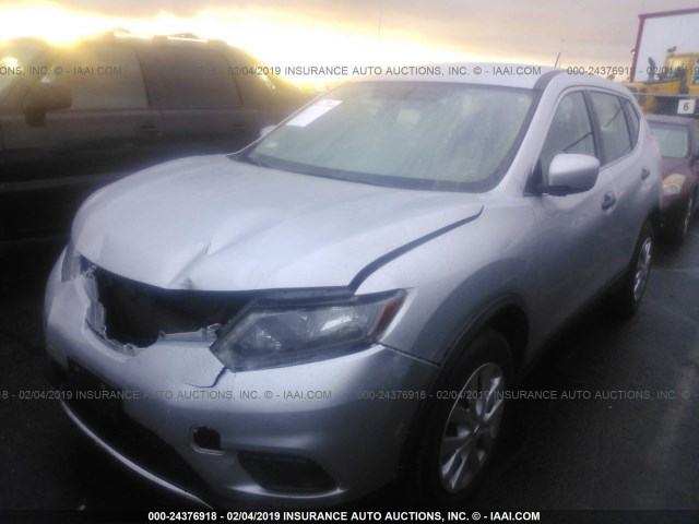 JN8AT2MT7GW009978 - 2016 NISSAN ROGUE S/SL/SV SILVER photo 2