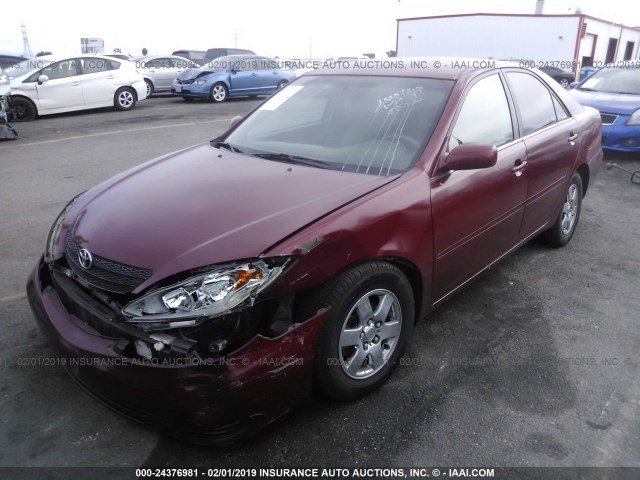 4T1BE30K92U004262 - 2002 TOYOTA CAMRY LE/XLE/SE MAROON photo 2