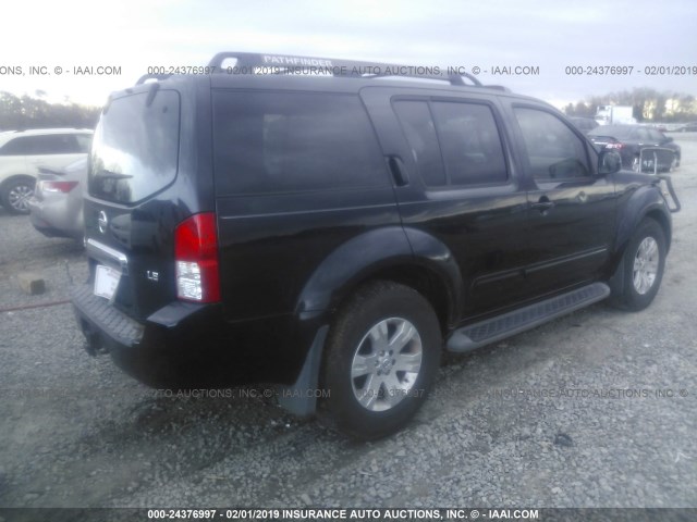 5N1AR18U67C642458 - 2007 NISSAN PATHFINDER LE/SE/XE BLACK photo 4