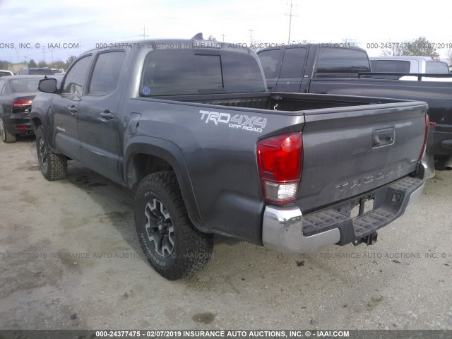 5TFCZ5AN9HX064356 - 2017 TOYOTA TACOMA DBL CAB/SR/TRDSPT/OR/PRO GRAY photo 3