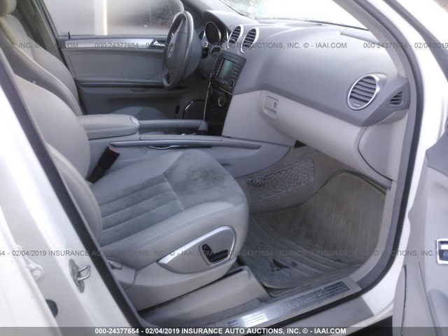 4JGBB86E66A122431 - 2006 MERCEDES-BENZ ML 350 WHITE photo 5